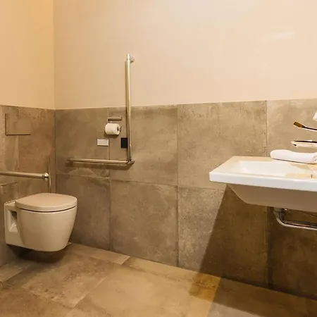 ペンジングホフ ホテル 4*