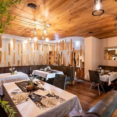 ホテル ペンジングホフ オーベルンドルフ・イン・チロル