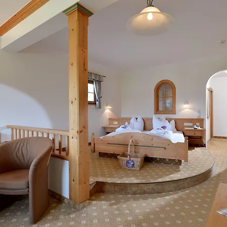 ペンジングホフ 4*