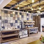 彭泽霍夫酒店 4*